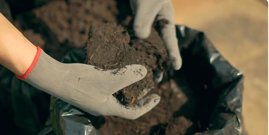 Quality soil and compost used in Spokane lawn care